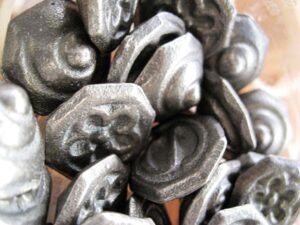 【閉業】ベーゴマ資料館　株式会社 日三鋳造所（川口市）